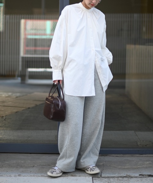 Marient（マリエント）の「カットワークカーブスウェットPT（スウェットパンツ・レディース・グレー/ブラック・FREE）」の6枚目の写真