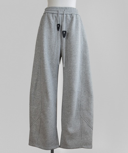 Marient（マリエント）の「カットワークカーブスウェットPT（スウェットパンツ・レディース・グレー/ブラック・FREE）」の15枚目の写真