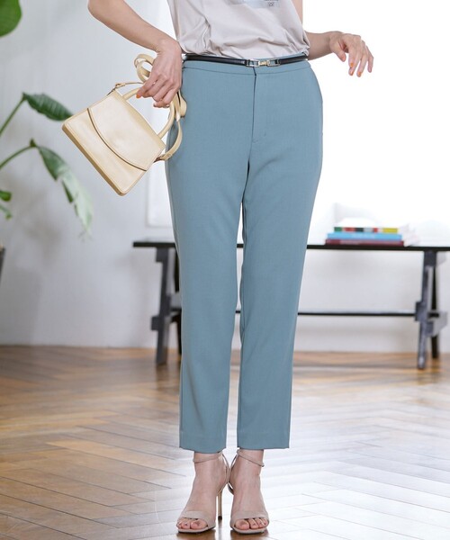 amaca（アマカ）の「リリーワルツテーパードパンツ（その他パンツ・レディース・ベージュ/ダークネイビー/ブルー系その他4/グリーン系その他5・38/40/36）」の3枚目の写真