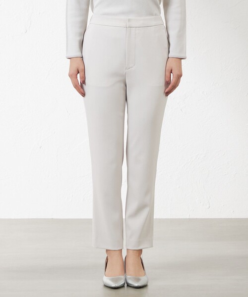 amaca（アマカ）の「リリーワルツテーパードパンツ（その他パンツ・レディース・ベージュ/ダークネイビー/ブルー系その他4/グリーン系その他5・38/40/36）」の8枚目の写真