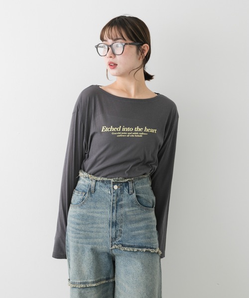 SENSE OF PLACE by URBAN RESEARCH（センスオブプレイスバイアーバンリサーチ）の「ルーズロゴシアーT（Tシャツ/カットソー・レディース・オフホワイト/チャコールグレー/ライトブルー・ONE）」の19枚目の写真