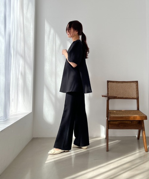 MISCH MASCH(ミッシュマッシュ)の「ZOZO限定 バルーンスリーブペプラムブラウス(シャツ/ブラウス・レディース・ベージュ/ブラック/ホワイト・フリ-)」の11枚目の写真