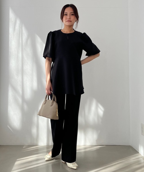 MISCH MASCH(ミッシュマッシュ)の「ZOZO限定 バルーンスリーブペプラムブラウス(シャツ/ブラウス・レディース・ベージュ/ブラック/ホワイト・フリ-)」の7枚目の写真