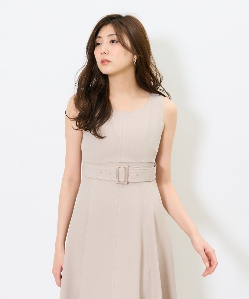 AND COUTURE(アンドクチュール)の「トレンチライクアンサンブルワンピース(セットアップ・レディース・ベージュ/ネイビー/オレンジ/グリーン・FREE)」の10枚目の写真
