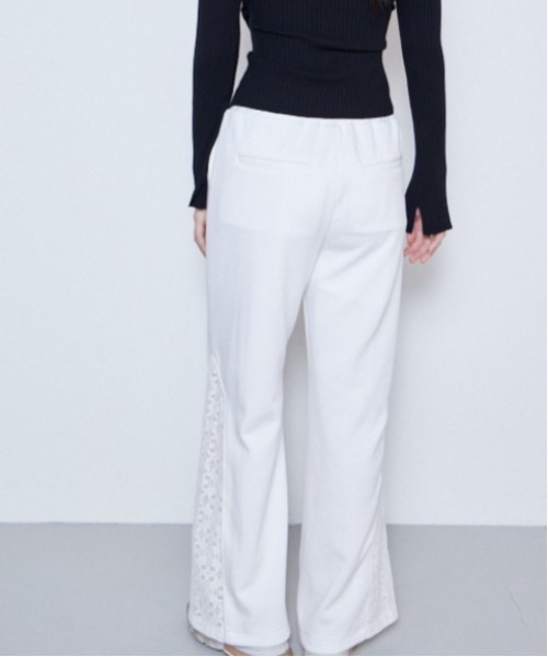 Muel Chic(ミュエルシック)の「Lizy lace pants リジーレースパンツ(スウェットパンツ・レディース・ホワイト・FREE)」の6枚目の写真
