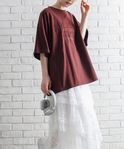 SpRay(スプレイ)の「貼付ロゴBIG Tシャツ(Tシャツ/カットソー・レディース・ホワイト/チャコールグレー/ベージュ/ネイビー/ボルドー・FREE)」の8枚目の写真