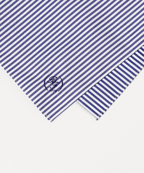 BEAMS F(ビームスエフ)の「ストライプ柄 ハンカチーフ(ハンカチ/ハンドタオル・メンズ・ホワイト/ネイビー/ブルー・ONE SIZE)」の6枚目の写真