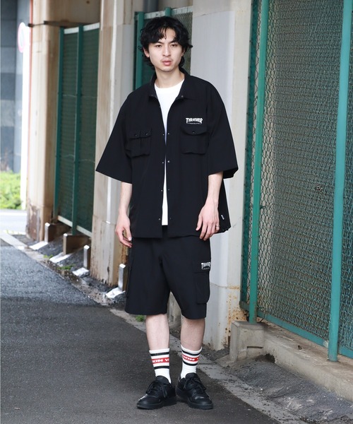 THRASHER(スラッシャー)の「【THRASHER/スラッシャー】 接触冷感 オーバーサイズ ナイロンストレッチ 半袖シャツ(シャツ/ブラウス・メンズ・カーキ/グレイッシュベージュ/ブラック・M/XL/L)」の4枚目の写真
