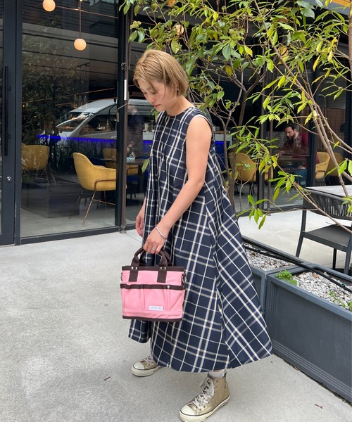 StyleSea(スタイルシー)の「バックジップチェック柄フレアーワンピース(ワンピース・レディース・ブラック/グレー/ベージュ/カーキ/ネイビー・FREE)」の13枚目の写真