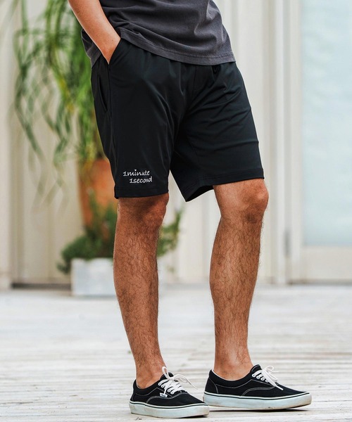1minute 1second(ワンミニットワンセカンド)の「mp13517-6 Pocket embroidery shorts (cool fabric) ショートパンツ(その他パンツ・メンズ・カーキ系/ブラック×ホワイト/ホワイト×ブラック・S/M/L/XL)」の2枚目の写真