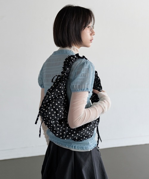 UNE MANSION（ユヌマンション）の「【2WAY仕様クロスバッグ/ハンドバッグ】ドットパターンシャーリングラブリーギャザーバッグ（ショルダーバッグ・レディース・アイボリー/ブラック・ONE SIZE）」の18枚目の写真