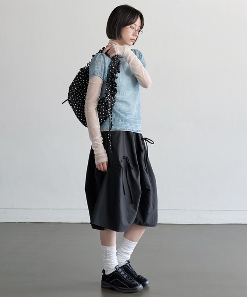 UNE MANSION（ユヌマンション）の「【2WAY仕様クロスバッグ/ハンドバッグ】ドットパターンシャーリングラブリーギャザーバッグ（ショルダーバッグ・レディース・アイボリー/ブラック・ONE SIZE）」の21枚目の写真