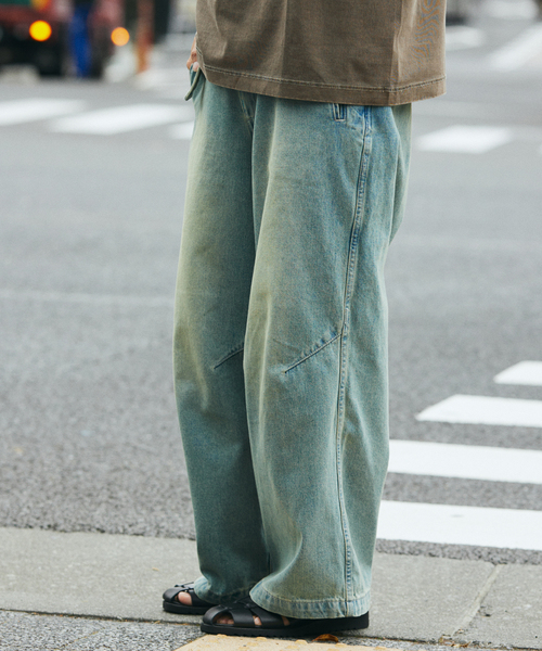JOURNAL STANDARD relume(ジャーナルスタンダード レリューム)の「10オンス ベルテッド デニム スノー パンツ(デニムパンツ・メンズ・ネイビー/ブルー系その他・MEDIUM/LARGE)」の2枚目の写真