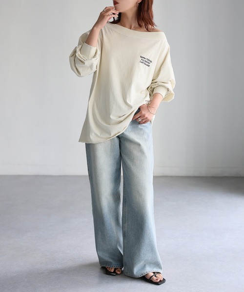 Riberry(リベリー)の「ロゴ刺繍オフショルピグメントロンT(Tシャツ/カットソー・レディース・グレー/ホワイト系/チャコールグレー・FREE)」の8枚目の写真