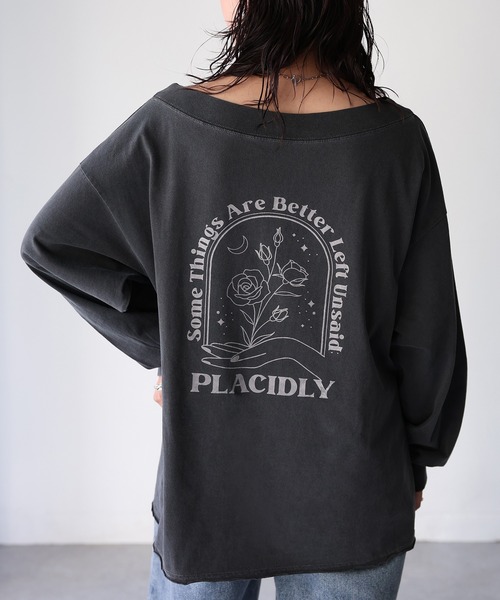 Riberry(リベリー)の「ロゴ刺繍オフショルピグメントロンT(Tシャツ/カットソー・レディース・グレー/ホワイト系/チャコールグレー・FREE)」の10枚目の写真
