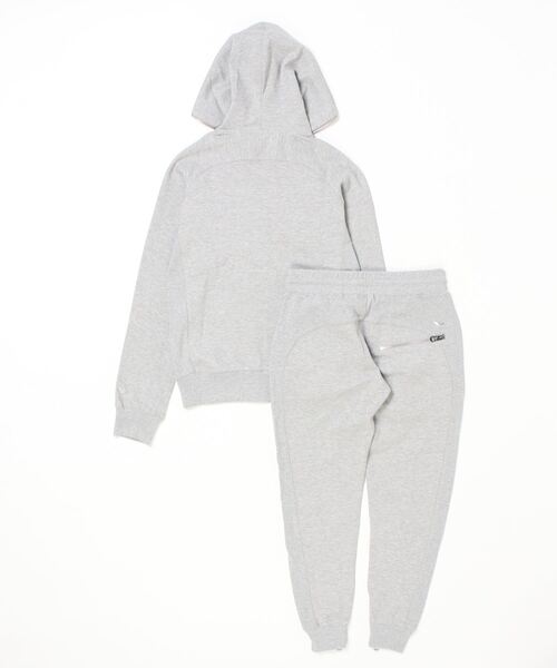 イサお得　新品★1PIU1UGUALE3 RELAX　セットアップ　白 1PIU1UGUALE3RELAX ホワイト（白）系 - 海外通販のBUYMA