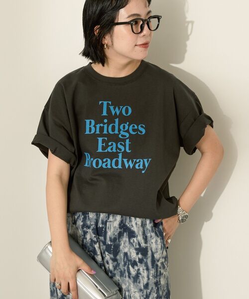 AMERICAN HOLIC(アメリカンホリック)の「カラーロゴ Tシャツ(Tシャツ/カットソー・レディース・チャコールグレー/ピンク/ネイビー/オフホワイト・M/L)」の10枚目の写真