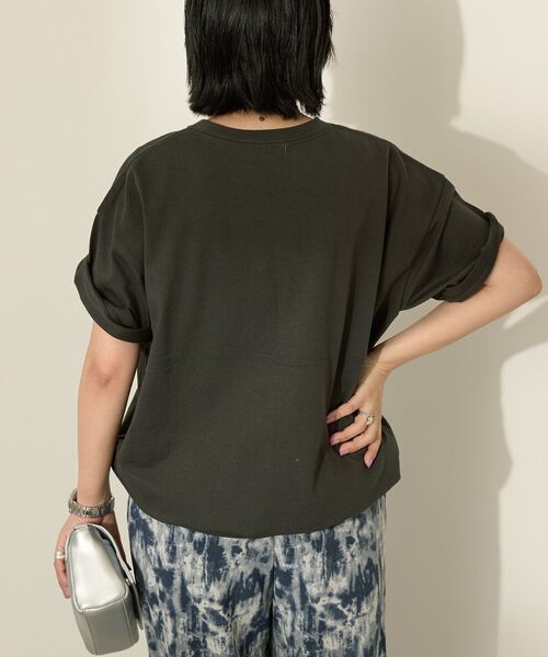 AMERICAN HOLIC(アメリカンホリック)の「カラーロゴ Tシャツ(Tシャツ/カットソー・レディース・チャコールグレー/ピンク/ネイビー/オフホワイト・M/L)」の12枚目の写真