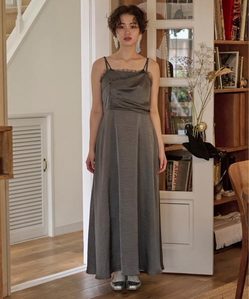 loin nuit（ロワンニュイ）の「tulle drape cami onepiece / チュールドレープキャミワンピース（ワンピース・レディース・ブラック/チャコールグレー・FREE）」の15枚目の写真