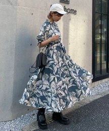 古着 ビンテージ 90-00s トルコ 花柄 総柄 レーヨン ワンピース 美品 USA製 〜80年代 80s 花柄 総柄 ボタニカル レース襟 長袖