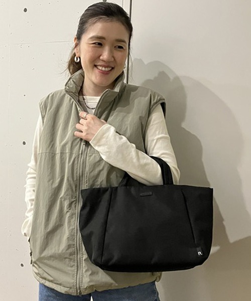 ROOTOTE(ルートート)の「ROOTOTE ルートートSN.デリ.ライトWリペレント-G(トートバッグ・レディース・ブラック/グレー/ネイビー/オリーブ/ブラウン/バイオレット・FREE)」の11枚目の写真