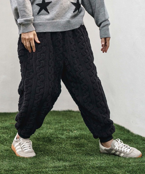 CAMBIO（カンビオ）の「mp13811- Cable Jacquard Boa Jogger Pants ボアジョガーパンツ（その他パンツ・メンズ・チャコール/ライトベージュ/ブラック・S/M/L）」の5枚目の写真