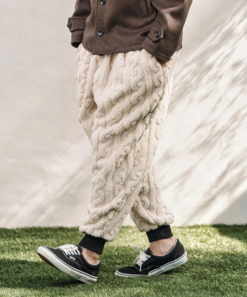 CAMBIO（カンビオ）の「mp13811- Cable Jacquard Boa Jogger Pants ボアジョガーパンツ（その他パンツ・メンズ・チャコール/ライトベージュ/ブラック・S/M/L）」の10枚目の写真