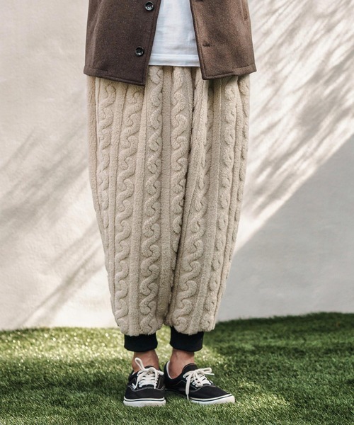 CAMBIO（カンビオ）の「mp13811- Cable Jacquard Boa Jogger Pants ボアジョガーパンツ（その他パンツ・メンズ・チャコール/ライトベージュ/ブラック・S/M/L）」の12枚目の写真