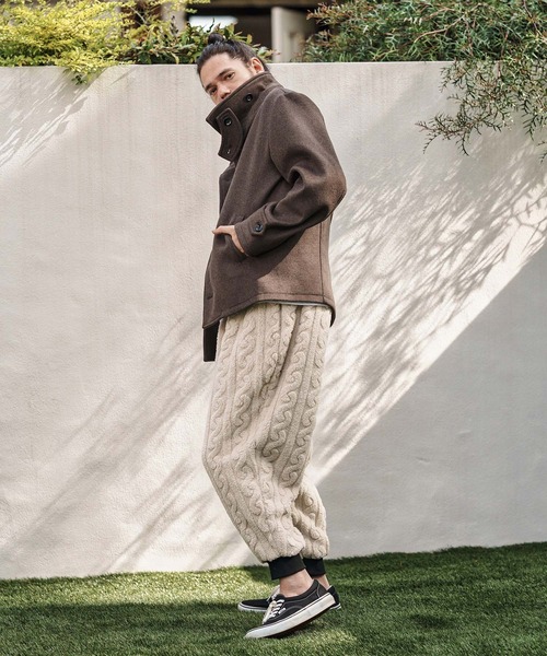 CAMBIO（カンビオ）の「mp13811- Cable Jacquard Boa Jogger Pants ボアジョガーパンツ（その他パンツ・メンズ・チャコール/ライトベージュ/ブラック・S/M/L）」の13枚目の写真