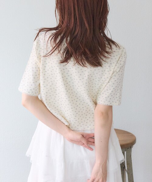 w closet(ダブルクローゼット)の「【セットアイテム】フラワーカーディガン+キャミSET(カーディガン/ボレロ・レディース・アイボリー/オフホワイト/グレー・FREE)」の19枚目の写真