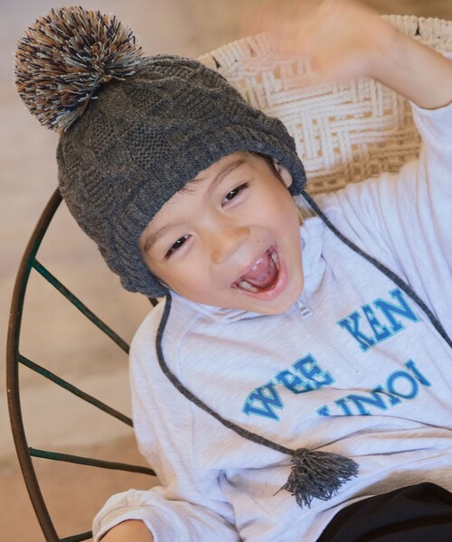 BEAMS mini（ビームスミニ）の「耳付き ポンポン ニットワッチ 2025FW（ニットキャップ/ビーニー・キッズ・グレー系その他/ブラウン系その他2・ONE SIZE）」の3枚目の写真