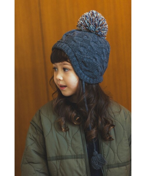 BEAMS mini（ビームスミニ）の「耳付き ポンポン ニットワッチ 2025FW（ニットキャップ/ビーニー・キッズ・グレー系その他/ブラウン系その他2・ONE SIZE）」の6枚目の写真