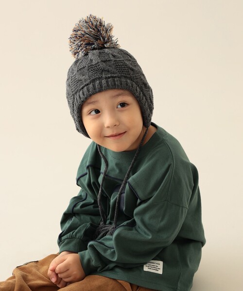BEAMS mini（ビームスミニ）の「耳付き ポンポン ニットワッチ 2025FW（ニットキャップ/ビーニー・キッズ・グレー系その他/ブラウン系その他2・ONE SIZE）」の9枚目の写真