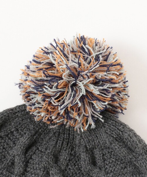BEAMS mini（ビームスミニ）の「耳付き ポンポン ニットワッチ 2025FW（ニットキャップ/ビーニー・キッズ・グレー系その他/ブラウン系その他2・ONE SIZE）」の18枚目の写真