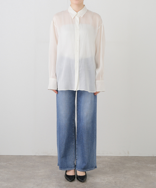 IENA（イエナ）の「Maison IENAシルクコットンシアーシャツ（シャツ/ブラウス・レディース・カーキ/ホワイト・FREE）」の3枚目の写真