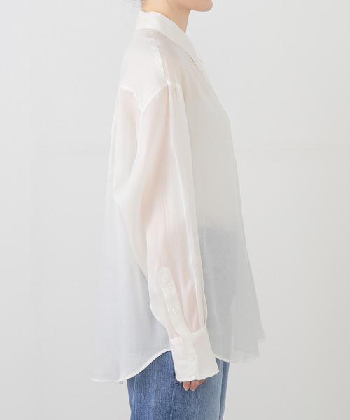 IENA（イエナ）の「Maison IENAシルクコットンシアーシャツ（シャツ/ブラウス・レディース・カーキ/ホワイト・FREE）」の7枚目の写真