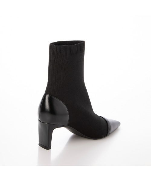 EVOL(イーボル)の「【S-LLサイズ展開・美脚効果あり】ニットベルトショートブーツ BZ23842(ブーツ・レディース・ベージュ/ブラック・M/L/LL/S)」の11枚目の写真