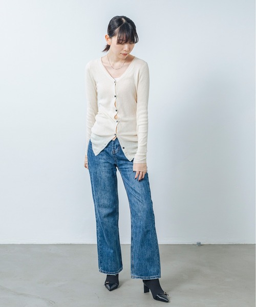 EVOL(イーボル)の「【S-LLサイズ展開・美脚効果あり】ニットベルトショートブーツ BZ23842(ブーツ・レディース・ベージュ/ブラック・M/L/LL/S)」の5枚目の写真