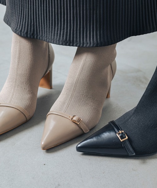 EVOL(イーボル)の「【S-LLサイズ展開・美脚効果あり】ニットベルトショートブーツ BZ23842(ブーツ・レディース・ベージュ/ブラック・M/L/LL/S)」の7枚目の写真