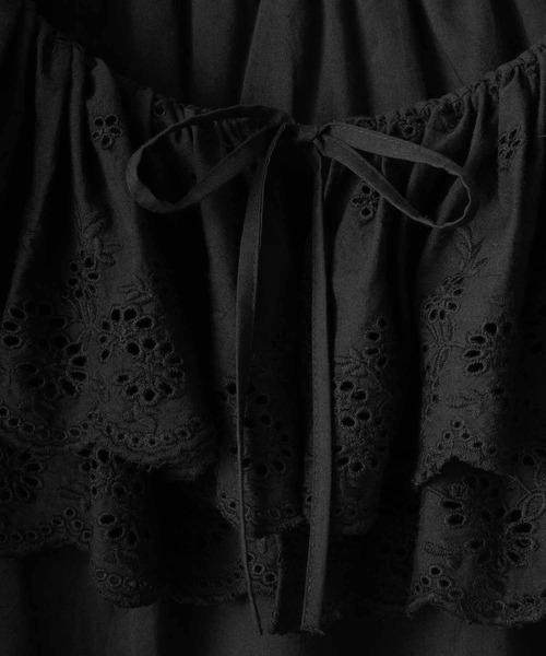 crinkle crinkle crinkle（クリンクルクリンクルクリンクル）の「【crinkle crinkle crinkle】cutwork embroidery blouse/カットワークエンブロイダリーブラウス（シャツ/ブラウス・レディース・ホワイト/ブラック・FREE）」の4枚目の写真