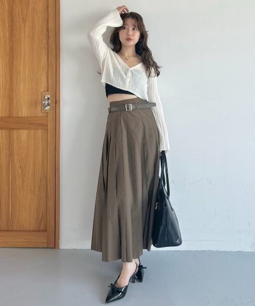 SNIDEL（スナイデル）の「ベルト付きプリーツロングスカート（スカート