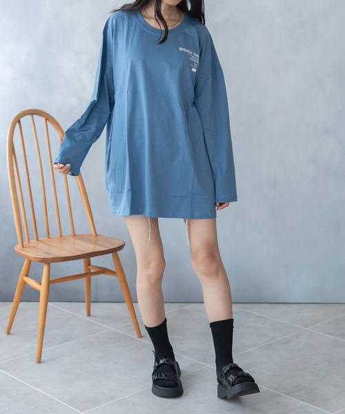 NinaetLina(ニナエリナ)の「バックプリント ビックシルエット ロング Tシャツ(Tシャツ/カットソー・レディース・ブルー/ブラック/ライトグレー/ホワイト・FREE)」の21枚目の写真