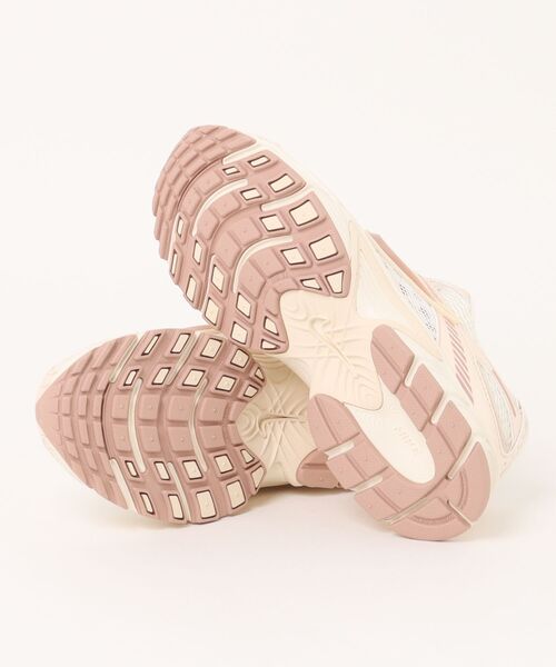 【NIKE】 ナイキ W V5 RNR WHT/WHT 国内発送 NIKE ナイキ W V5 RNR ウィメンズ WHQ7901 ABC-MART限定