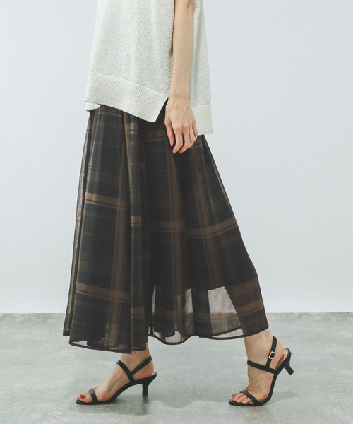 GLOBAL WORK（グローバルワーク）の「シアータックフレアスカート/571416（スカート・レディース・ブラウン/ブルー系その他/アイボリー/ブラック/ブラック系その他・REGULAR/SHORT）」の5枚目の写真