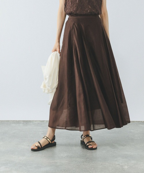 GLOBAL WORK（グローバルワーク）の「シアータックフレアスカート/571416（スカート・レディース・ブラウン/ブルー系その他/アイボリー/ブラック/ブラック系その他・REGULAR/SHORT）」の3枚目の写真