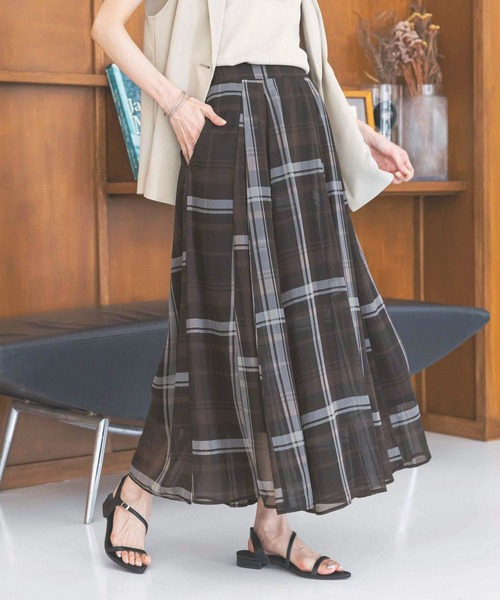 GLOBAL WORK（グローバルワーク）の「シアータックフレアスカート/571416（スカート・レディース・ブラウン/ブルー系その他/アイボリー/ブラック/ブラック系その他・REGULAR/SHORT）」の11枚目の写真