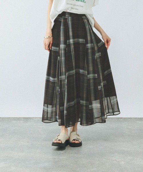 GLOBAL WORK（グローバルワーク）の「シアータックフレアスカート/571416（スカート・レディース・ブラウン/ブルー系その他/アイボリー/ブラック/ブラック系その他・REGULAR/SHORT）」の21枚目の写真