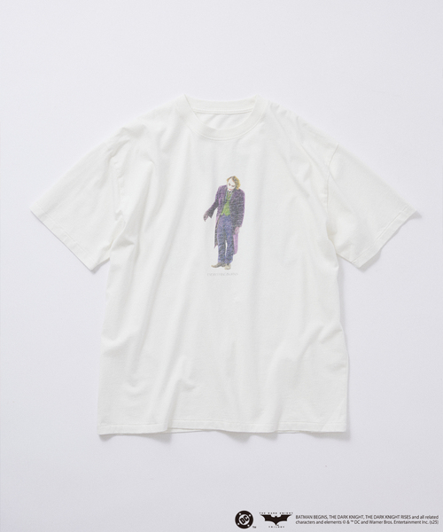JOURNAL STANDARD（ジャーナルスタンダード）の「THE DARK KNIGHT / ダークナイト プリント 半袖 Tシャツ（Tシャツ/カットソー・メンズ・ブラックミックス/ブラック系その他/ブラック/ホワイト系その他/ホワイト/パープル・SMALL/LARGE/MEDIUM）」の3枚目の写真