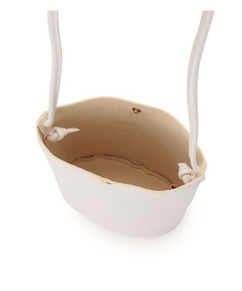 IL BISONTE（イルビゾンテ）の「IL BISONTE / ORIGINAL LEATHER / ショルダーバッグ / 2025 AUTUMN WINTER（ショルダーバッグ・レディース・ネイビー/オレンジ/ブラック/オリーブ/グレー/ナチュラル/ライトブラウン/レンガ/ダークブラウン/レッド/ホワイト/グリーン・FREE）」の17枚目の写真