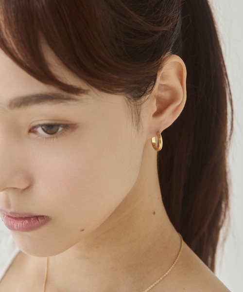 ciite' surgical stainless（シーテサージカルステンレス）の「【 金属アレルギー対応 】 4サイズ展開 シンプルフープピアス サージカルステンレス（両耳用）（ピアス（両耳用）・レディース・ゴールド/シルバー・14/7/9/12）」の14枚目の写真